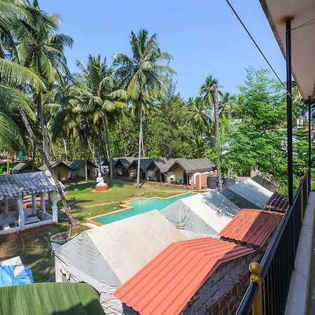 Casa Nobert Hotel Morjim Bagian luar foto